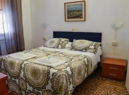 Novecento Otel 2*